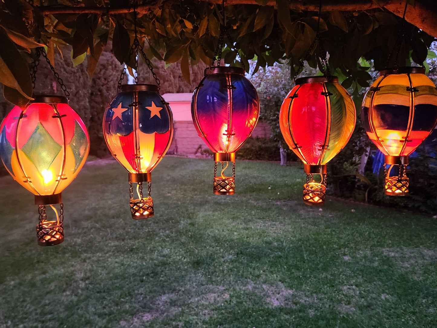 Solar Hot Air Balloon Flickering Flame Effect, Garden Light Decor